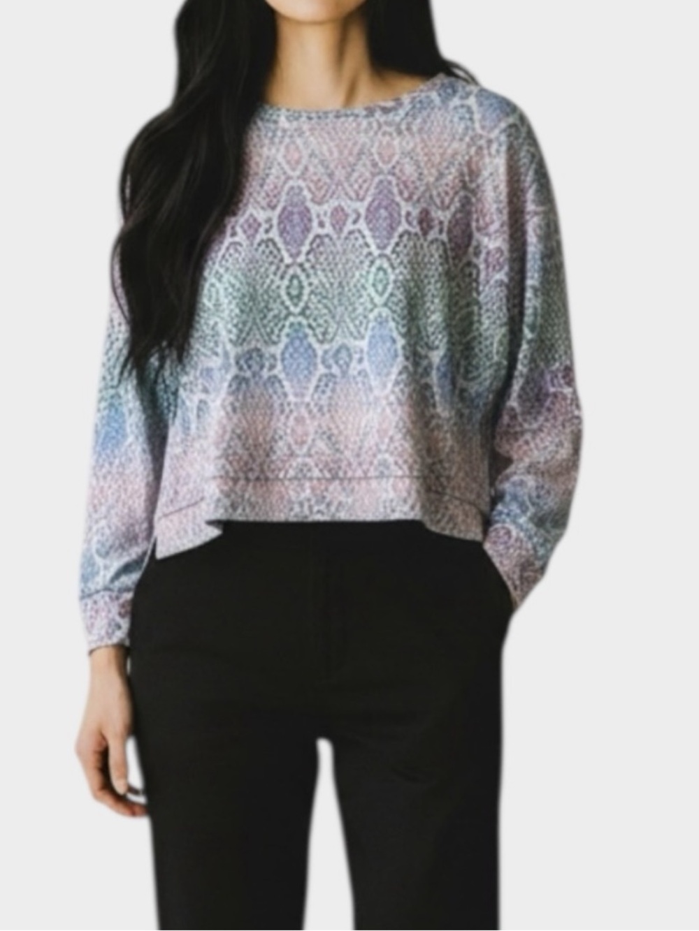Onzie Pastel Rainbow Snake Print High Low Comfy Cozy Sweatshirt Size S/M NWT